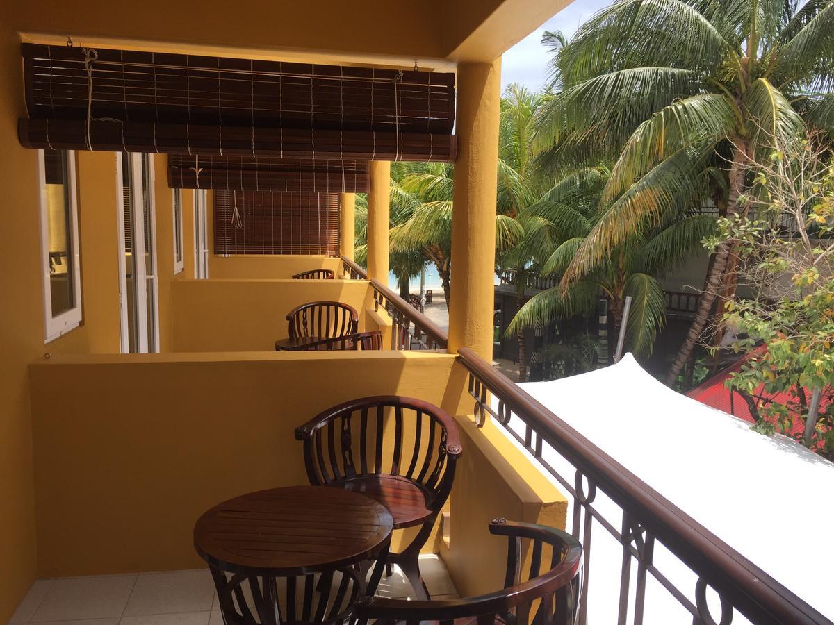 Ocean Lake Tourist Residence Grand Baie Exterior photo